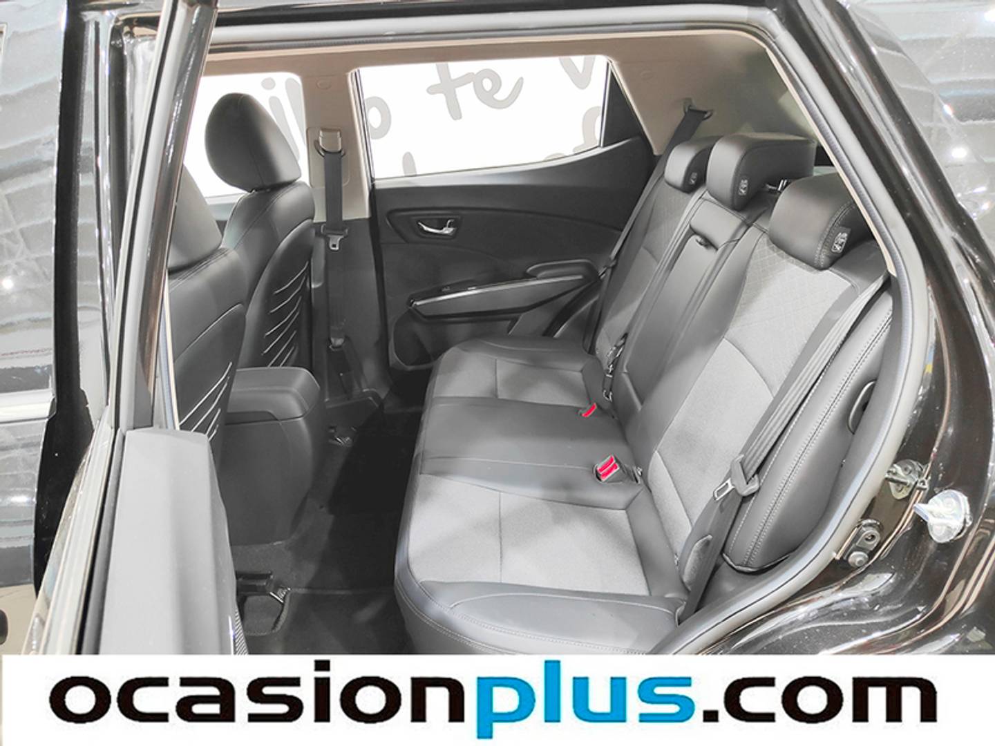 Foto SsangYong Tivoli Ssangyong Tivoli G15T Limited (163 CV)