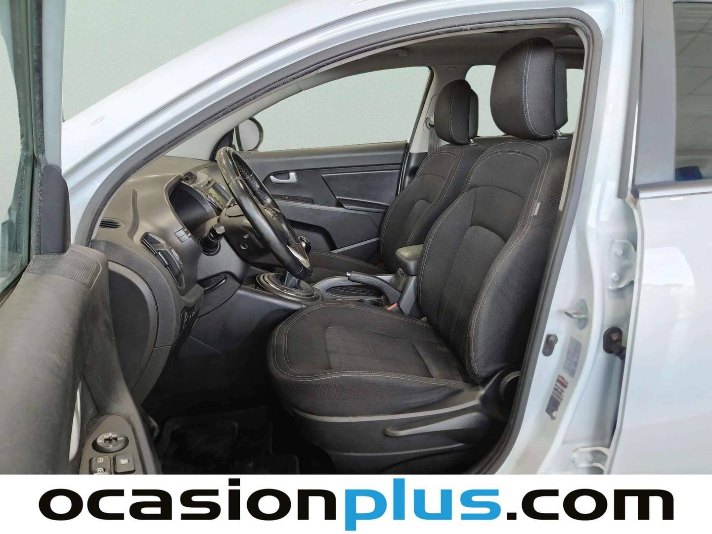 Foto asientos delanteros KIA Sportage KIA Sportage 1.7 CRDI VGT Drive Plus Pack Visión 4x2 (115 CV)