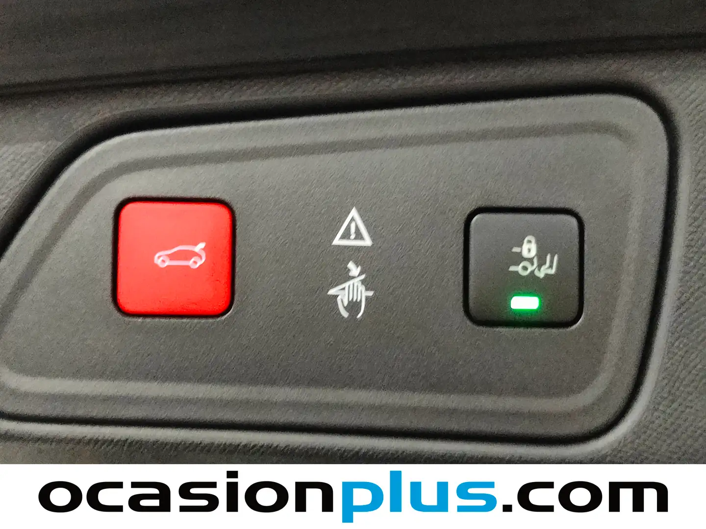 Foto Peugeot 3008 Peugeot 3008 PureTech 130 S&S GT Line EAT8 (130 CV)