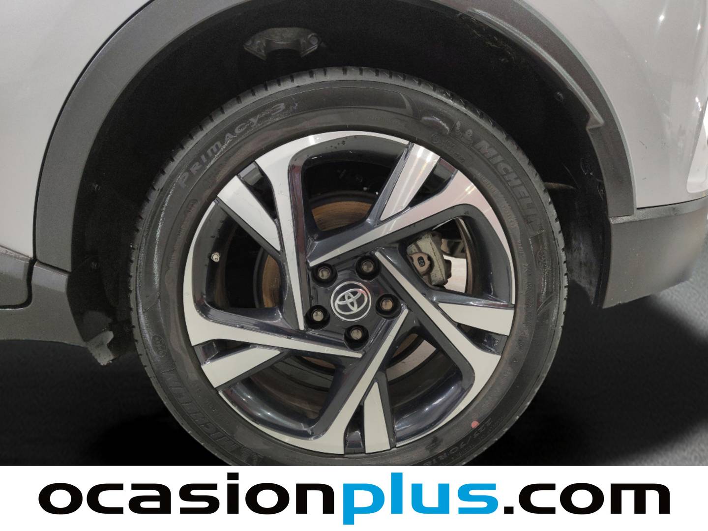 Foto Toyota C-HR Toyota C-HR 1.8 125H Advance (122 CV)