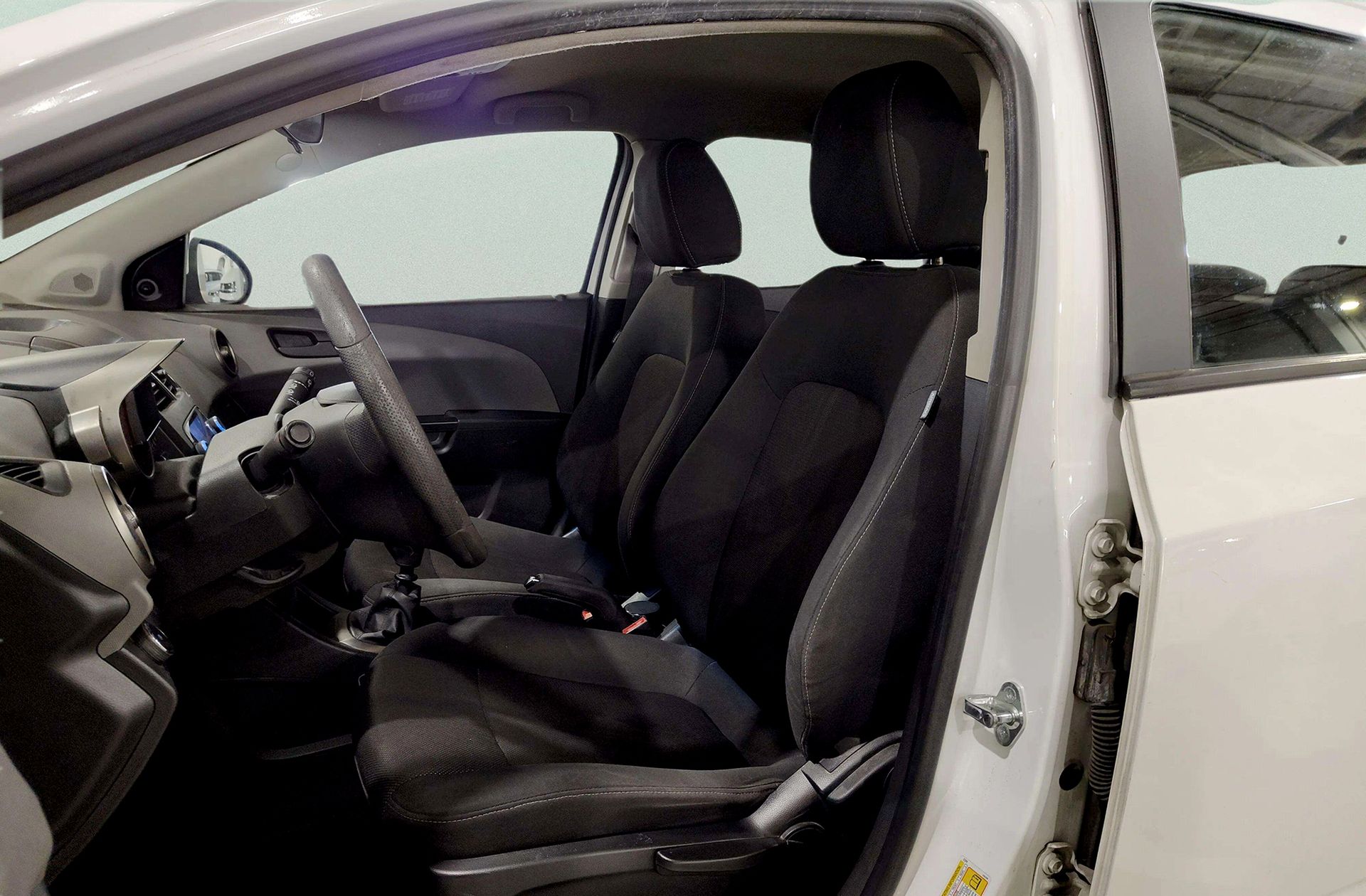 Chevrolet Aveo 1.2 16v LS - foto 8