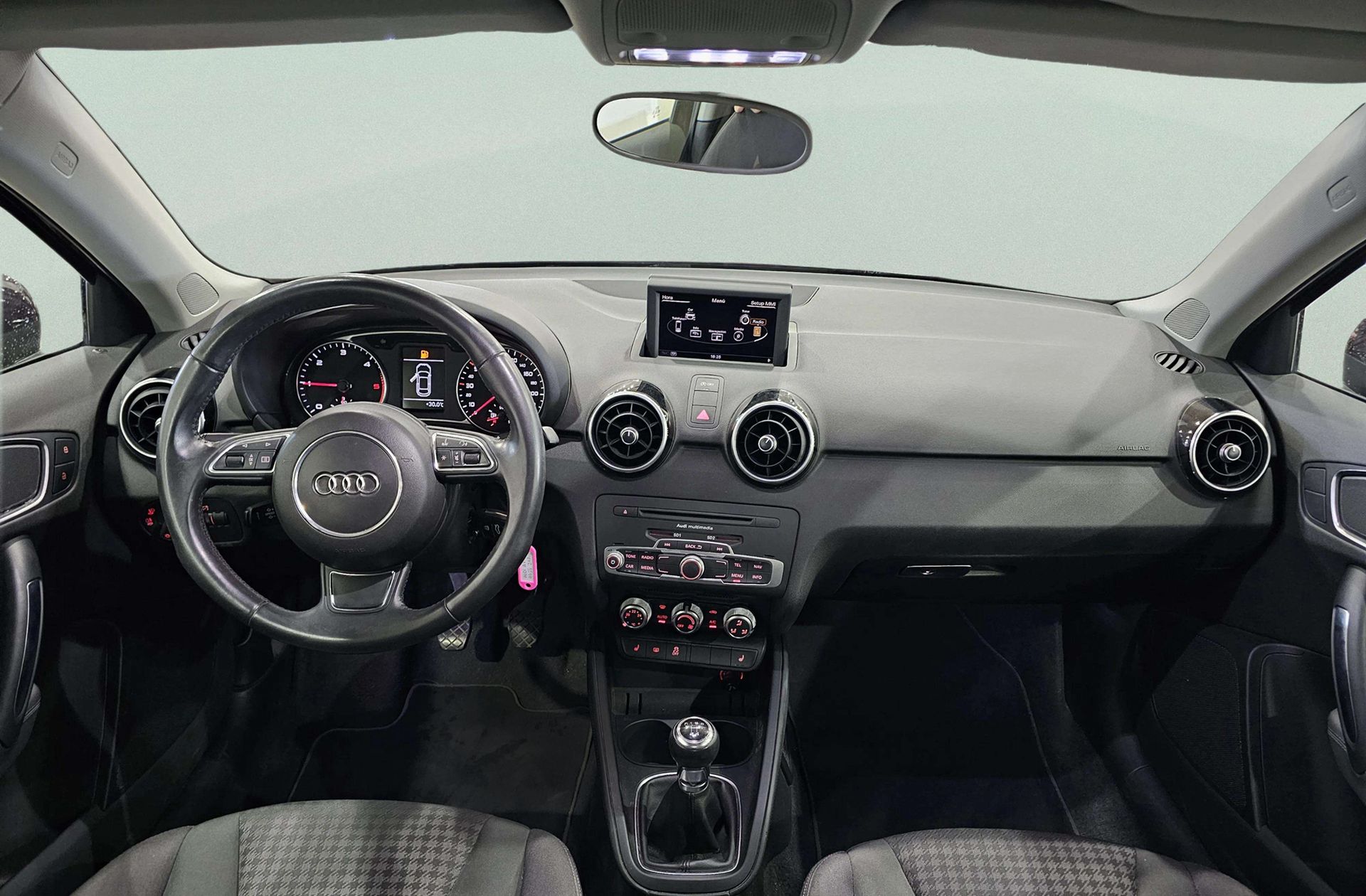 Audi A1 Adrenalin2 1.6 TDI - foto 6