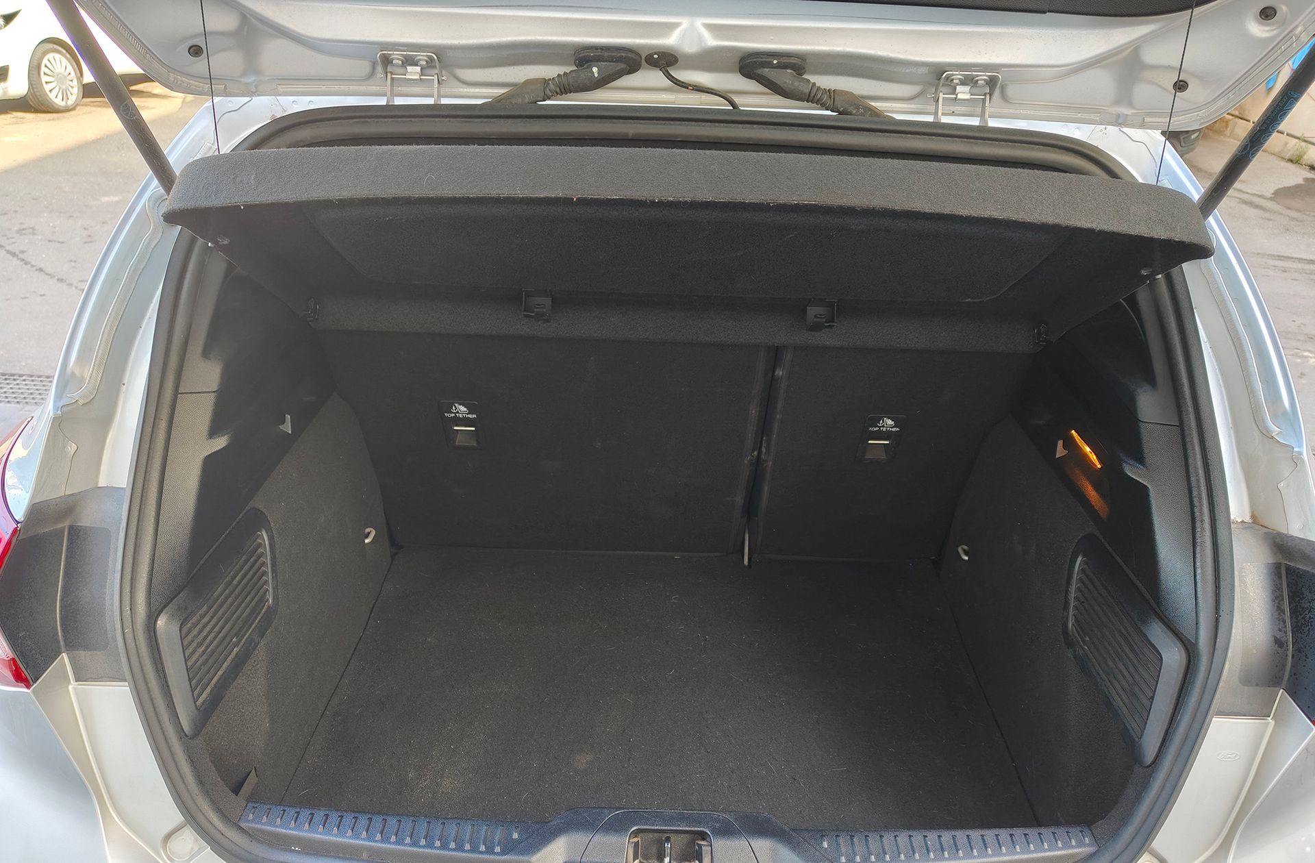 Ford Focus 1.0 EcoBoost ST-Line - foto 17