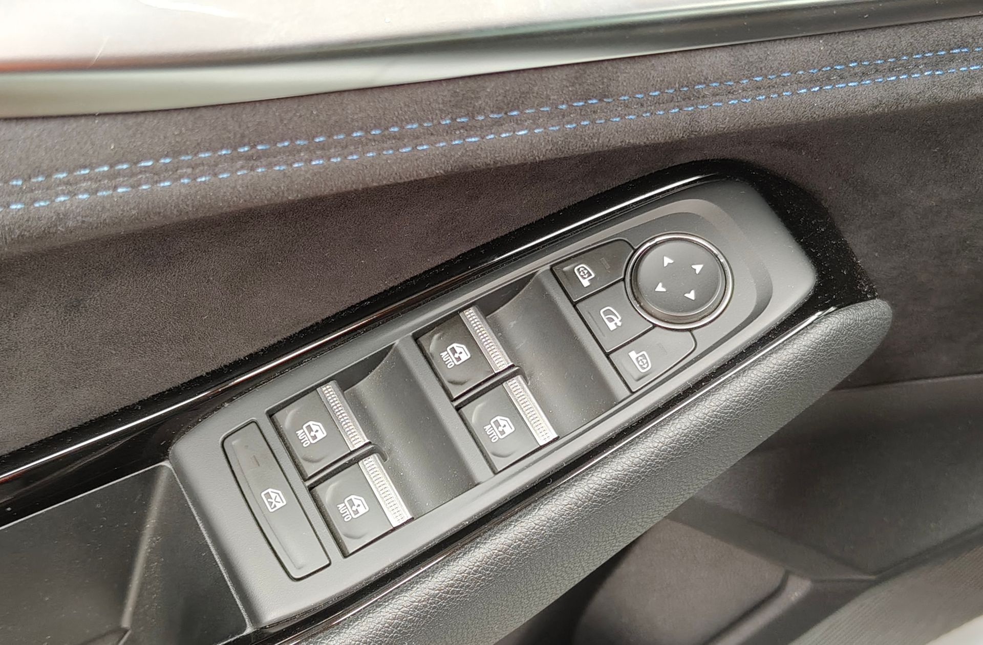 Renault Austral Techno Esprit Alpine E-Tech Full Hybrid - foto 37