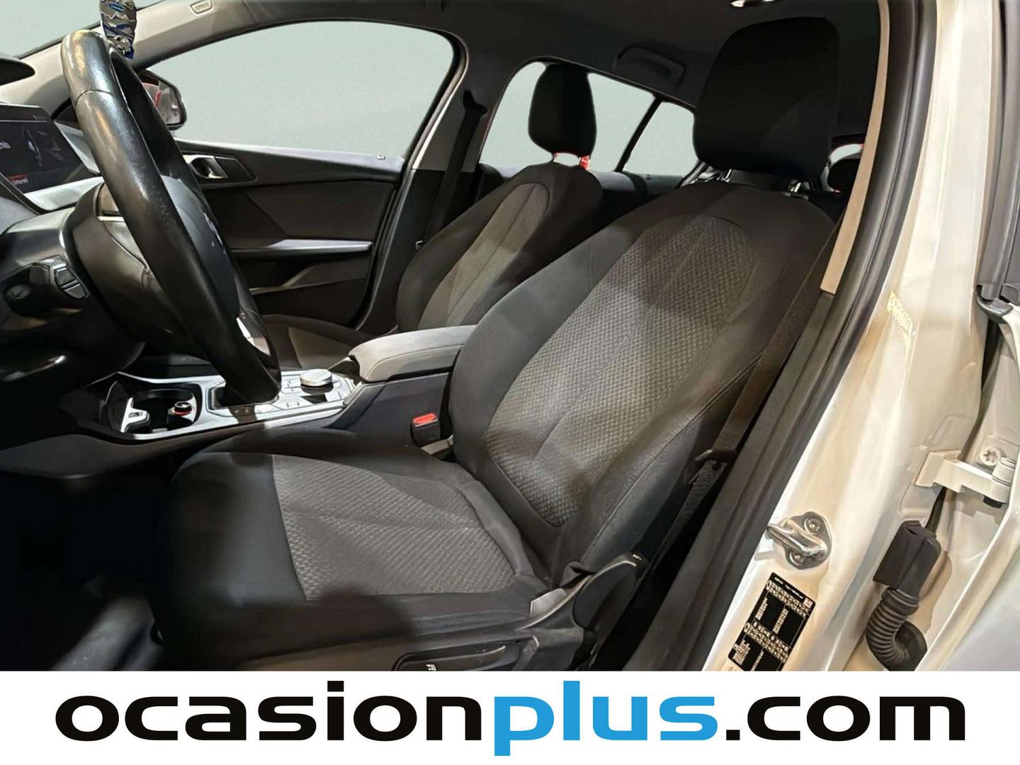 Foto asientos delanteros BMW Serie 1 BMW Serie 1 118i (136 CV)