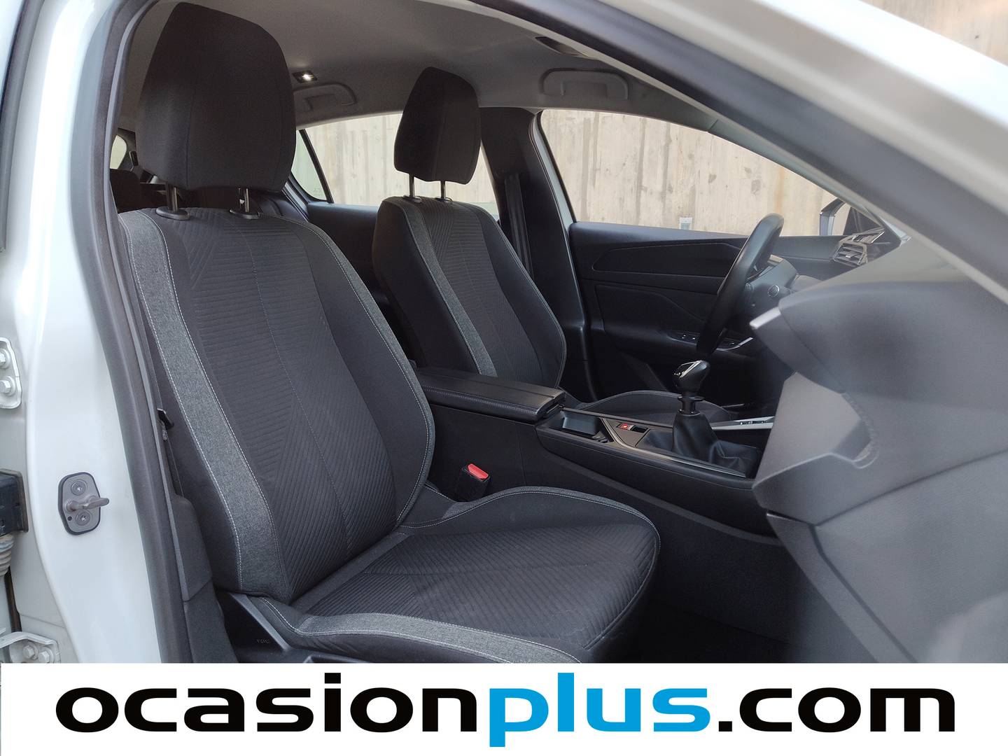 Foto Peugeot 308 Peugeot 308 Active Pack BlueHDi S&S (130 CV)