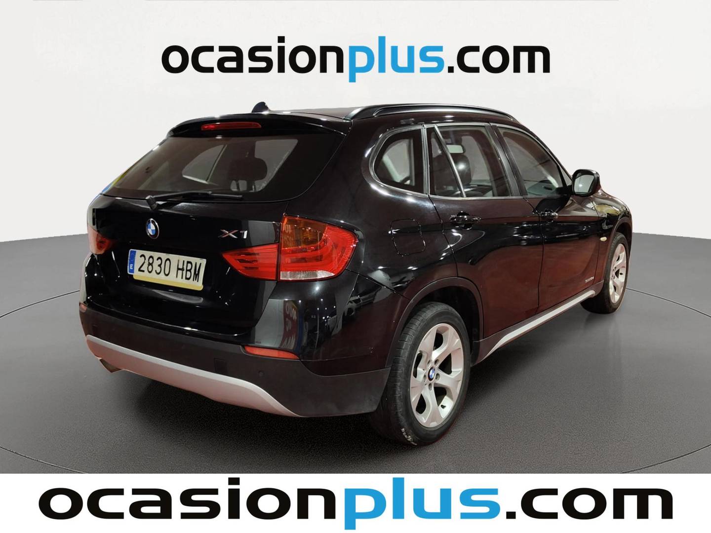 Foto trasera BMW X1 BMW X1 sDrive18d (143 CV) derecha