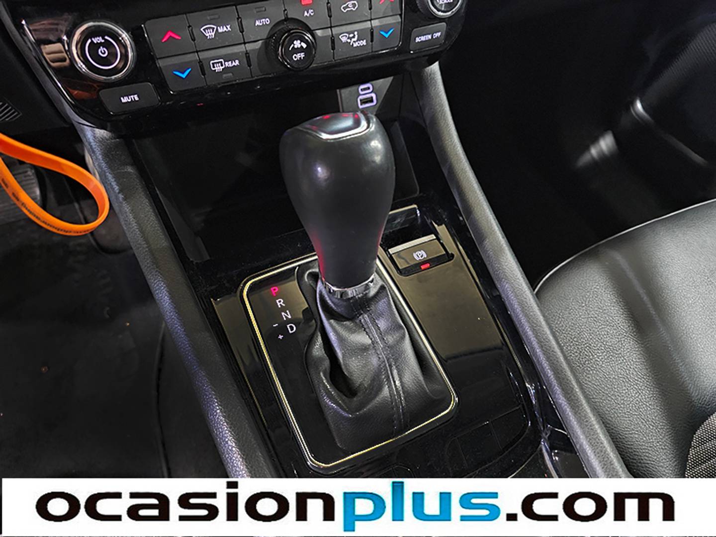 Foto Jeep Compass Jeep Compass 1.5 MHEV Night Eagle DCT (130 CV)