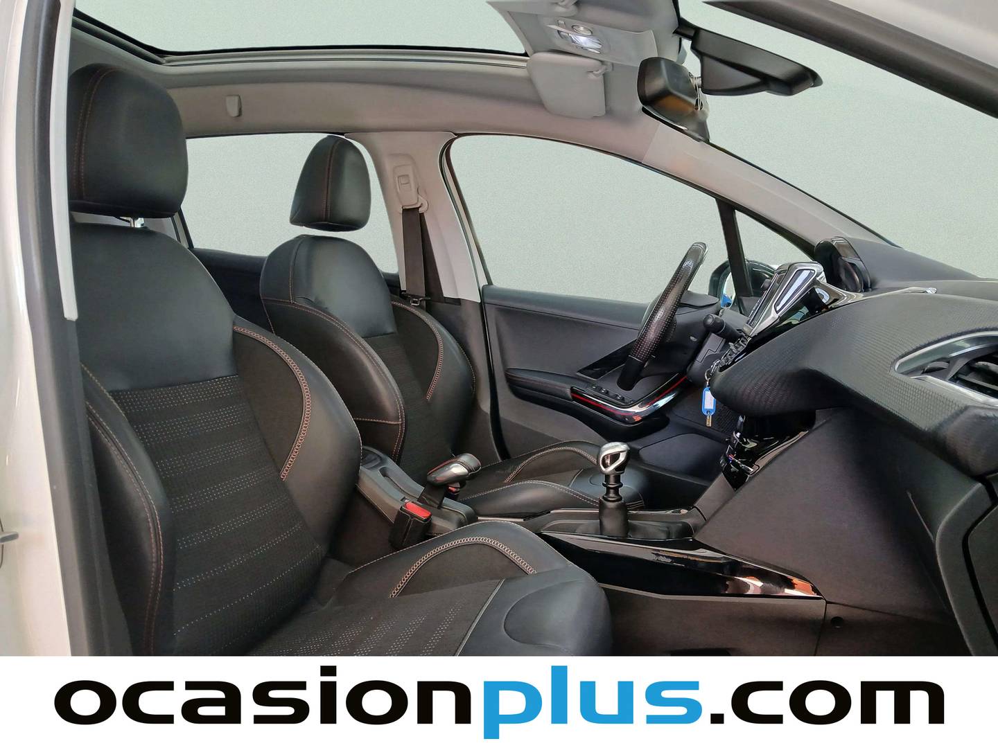 Peugeot 2008 Peugeot 2008 PureTech 130 S&S GT Line (130 CV) gasolina