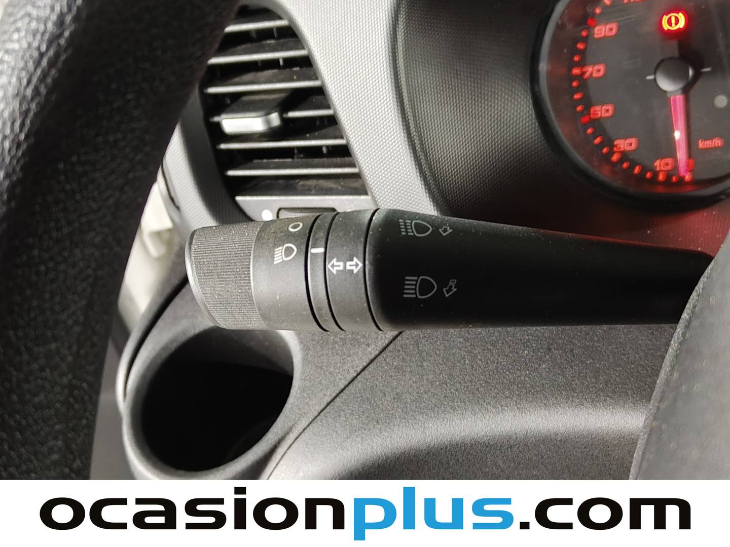 Iveco Daily Iveco Daily Furgon 35S 16 V 3520L/H2 (156 CV) manual