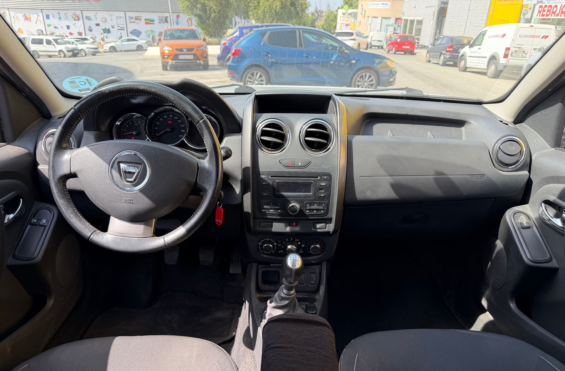 Dacia Duster Laureate dCi - foto 6