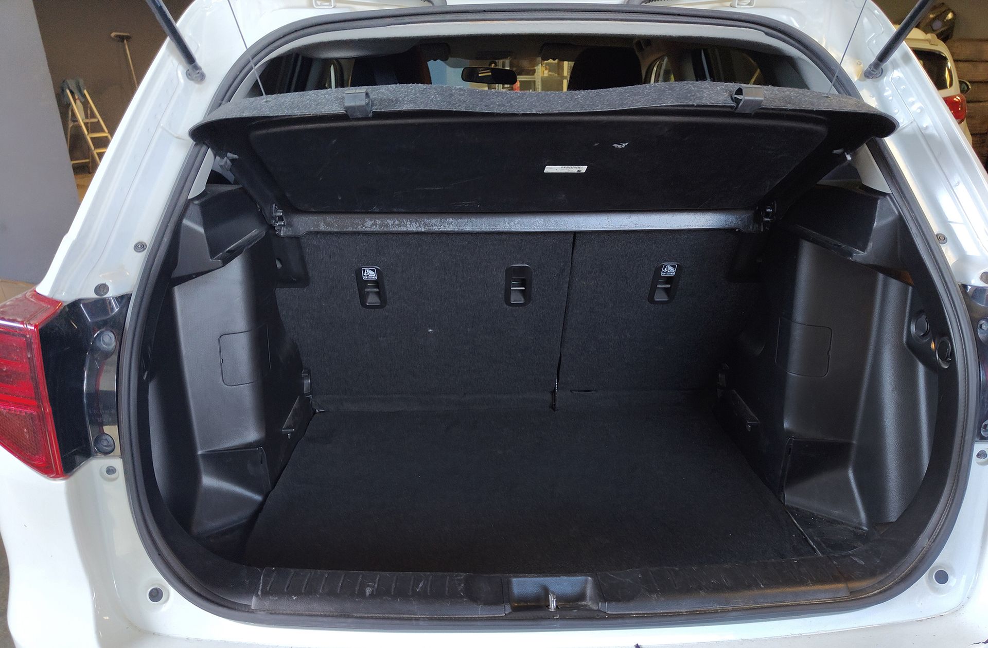 Suzuki Vitara 1.0 T GLE - foto 16
