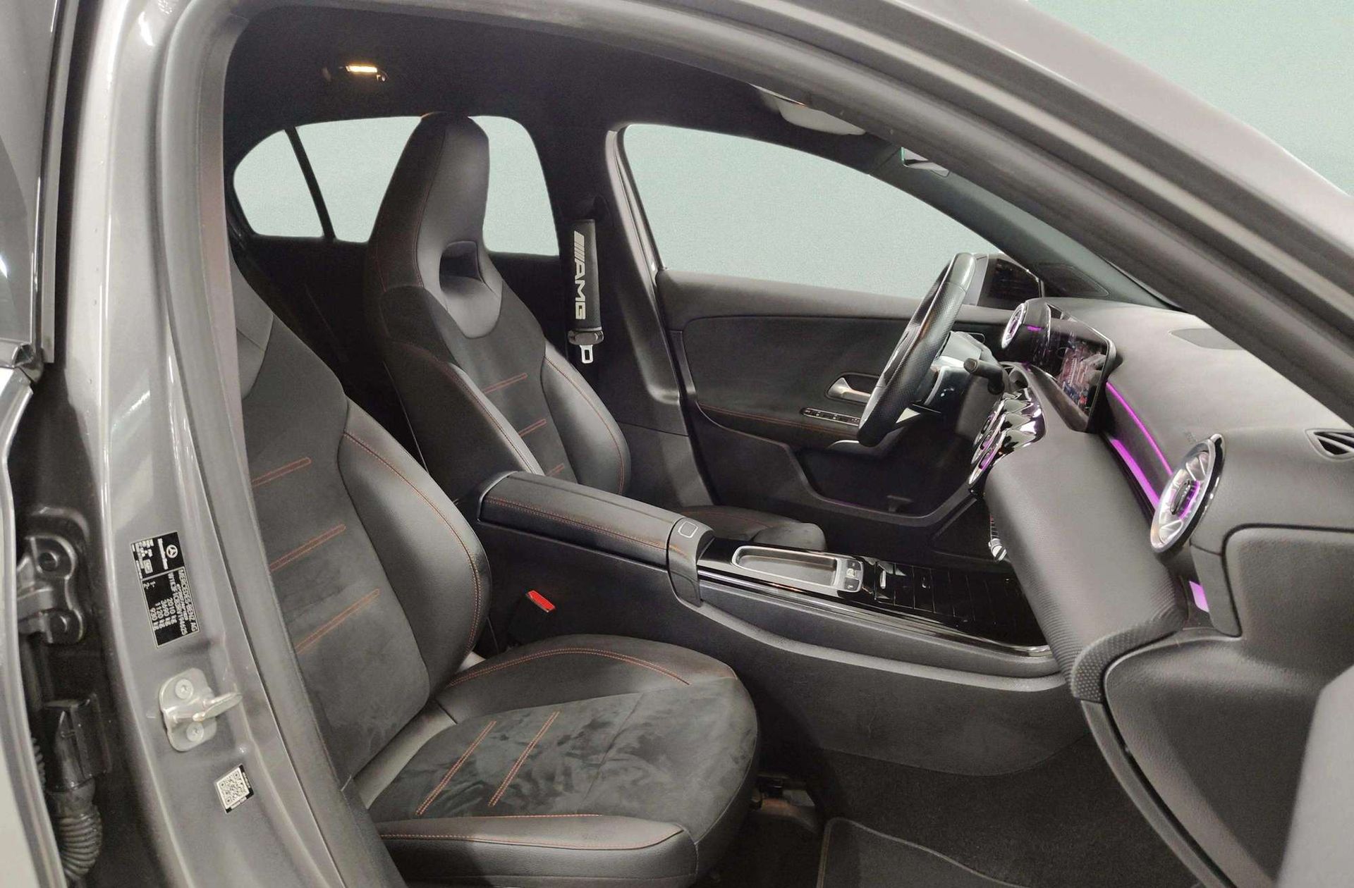 Mercedes-Benz Clase A 200 d - foto 18