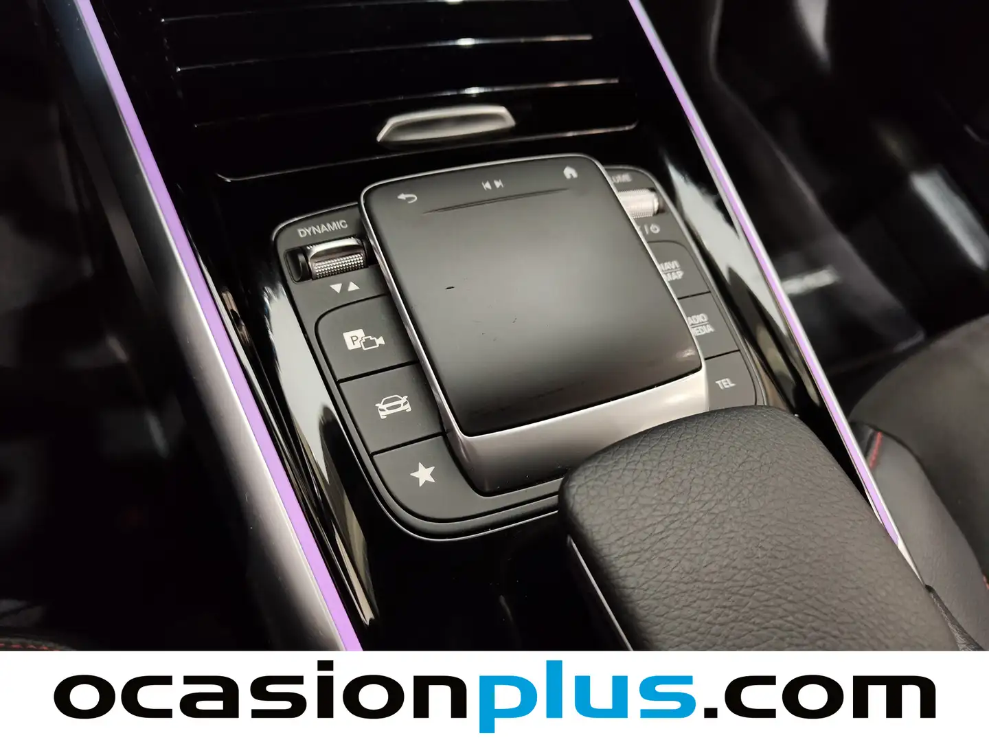 Foto Mercedes GLB Mercedes-Benz GLB 200 d 4Matic Pack AMG (150 CV)