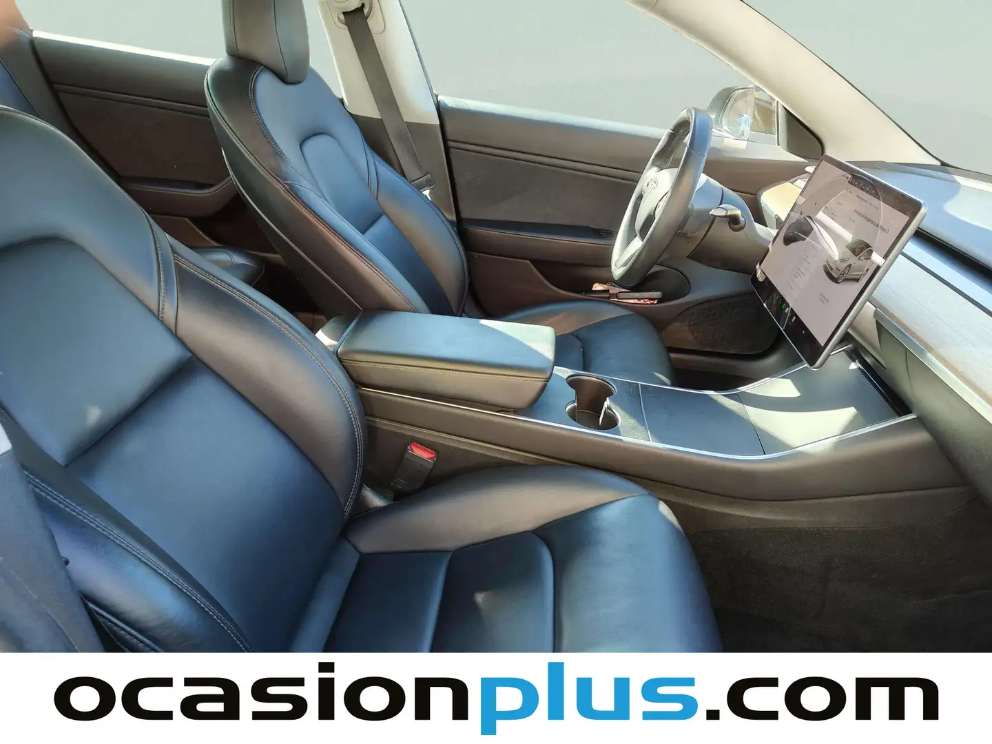 Foto Tesla Model 3 Tesla Model 3 Estándar Plus RWD (271 CV)