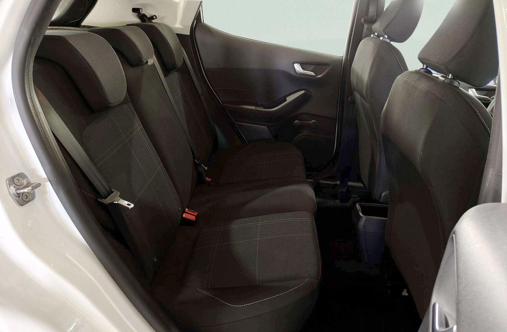 Ford Fiesta 1.5 TDCi Trend - foto 16