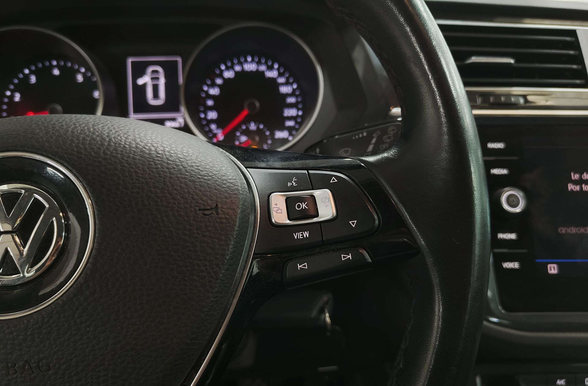Volkswagen Tiguan Edition 1.5 TSI - foto 25