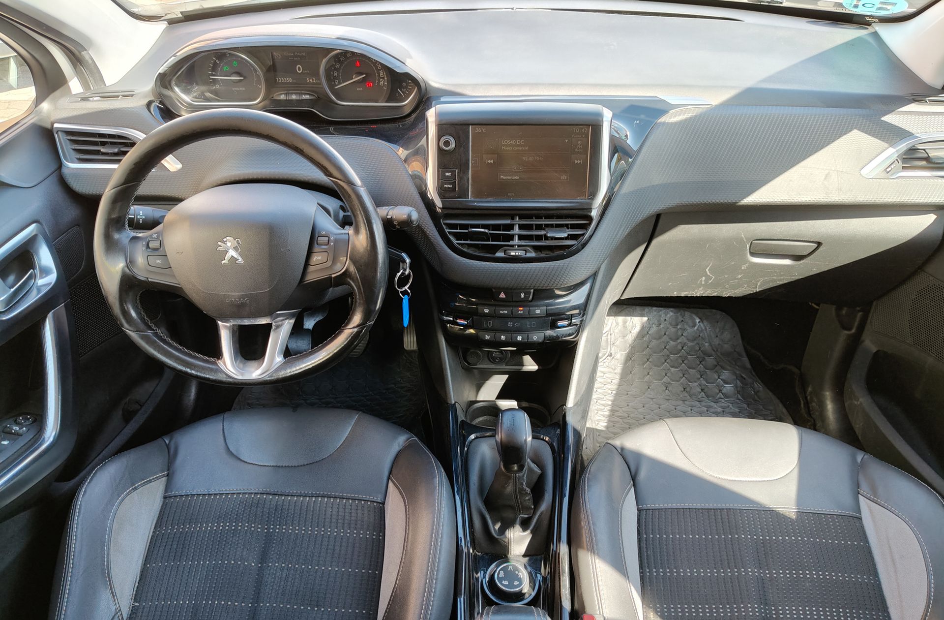 Peugeot 2008 PureTech 110 Allure - foto 6