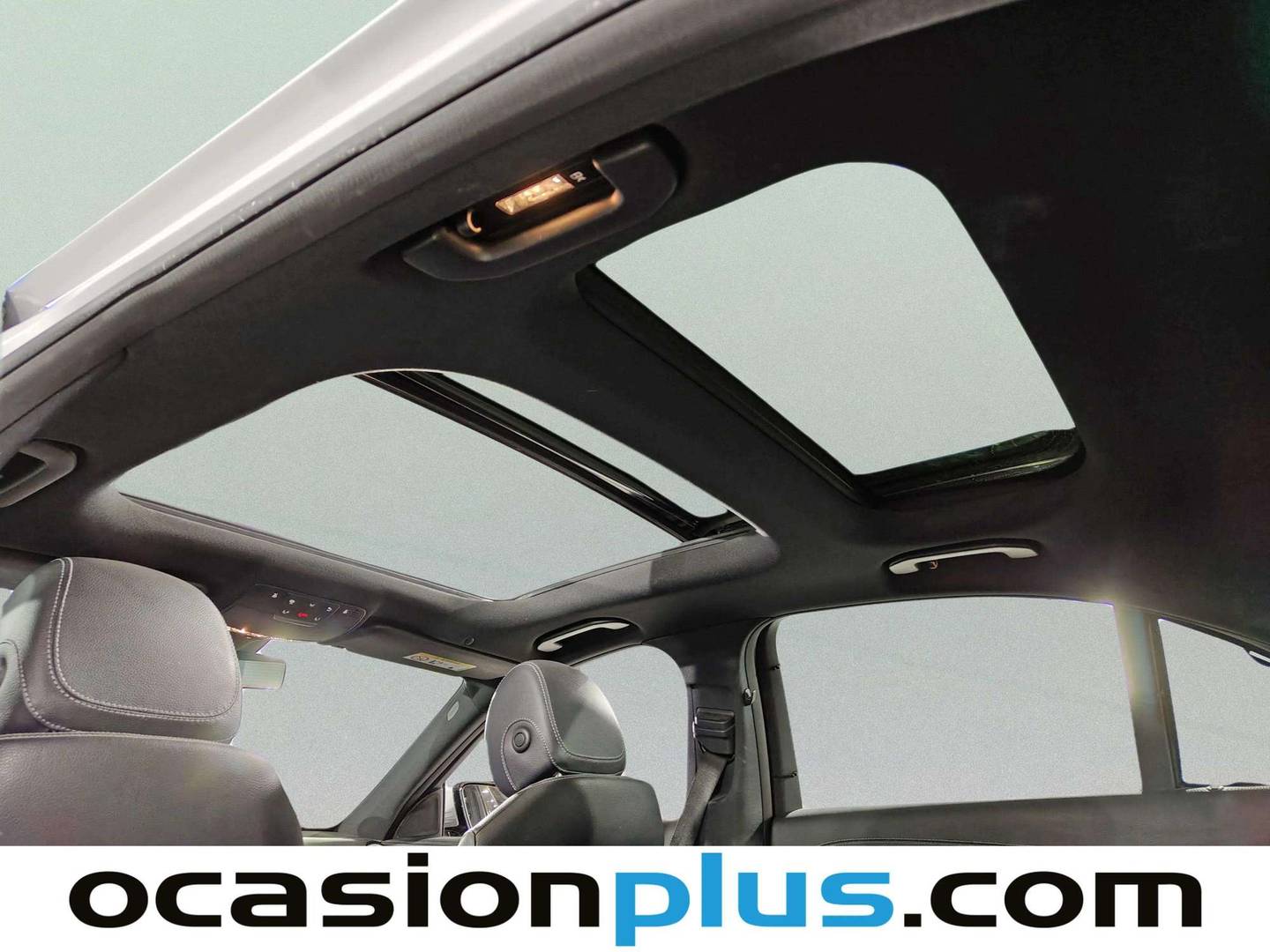 Extras y acabados del Mercedes Clase E Mercedes-Benz Clase E E 220 d (194 CV) Pack AMG