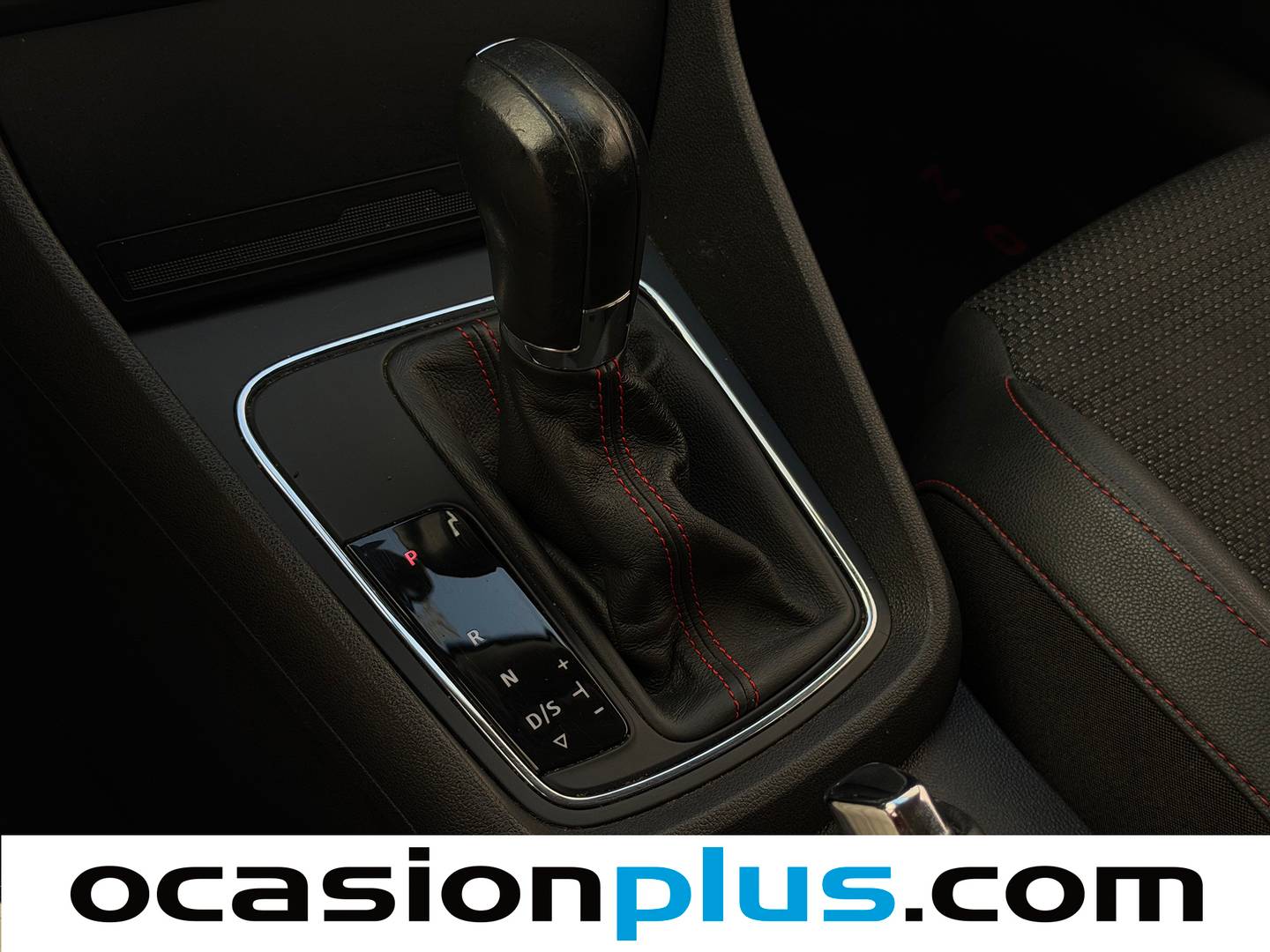 Seat León Seat León ST 2.0 TDI S&S FR DSG (150 CV) de segunda mano