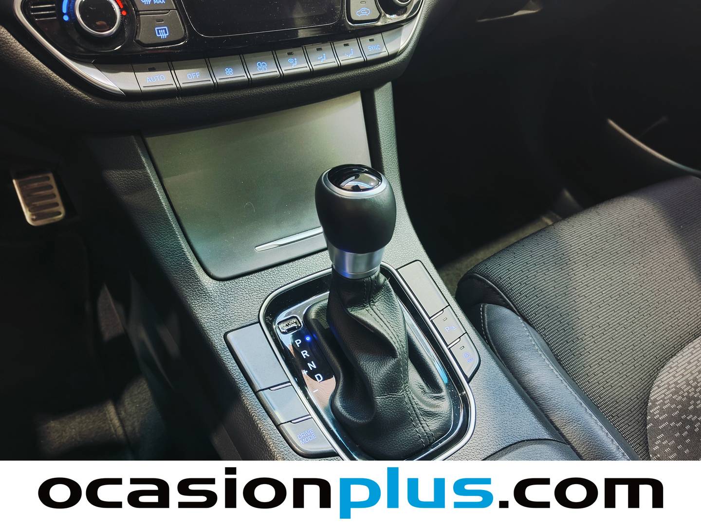 Foto Hyundai i30 Hyundai i30 Fastback 1.4 TGDI Style DCT (140 CV)