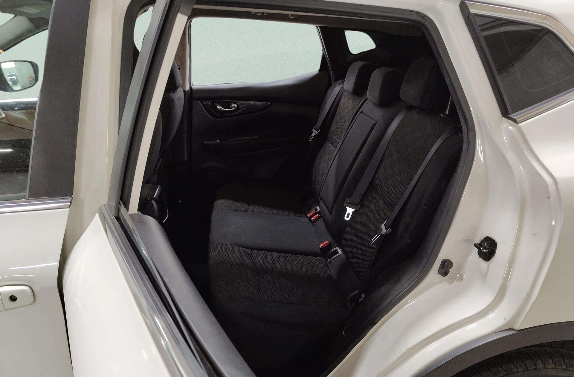 Nissan Qashqai dCi 110 Acenta 4x2 - foto 8