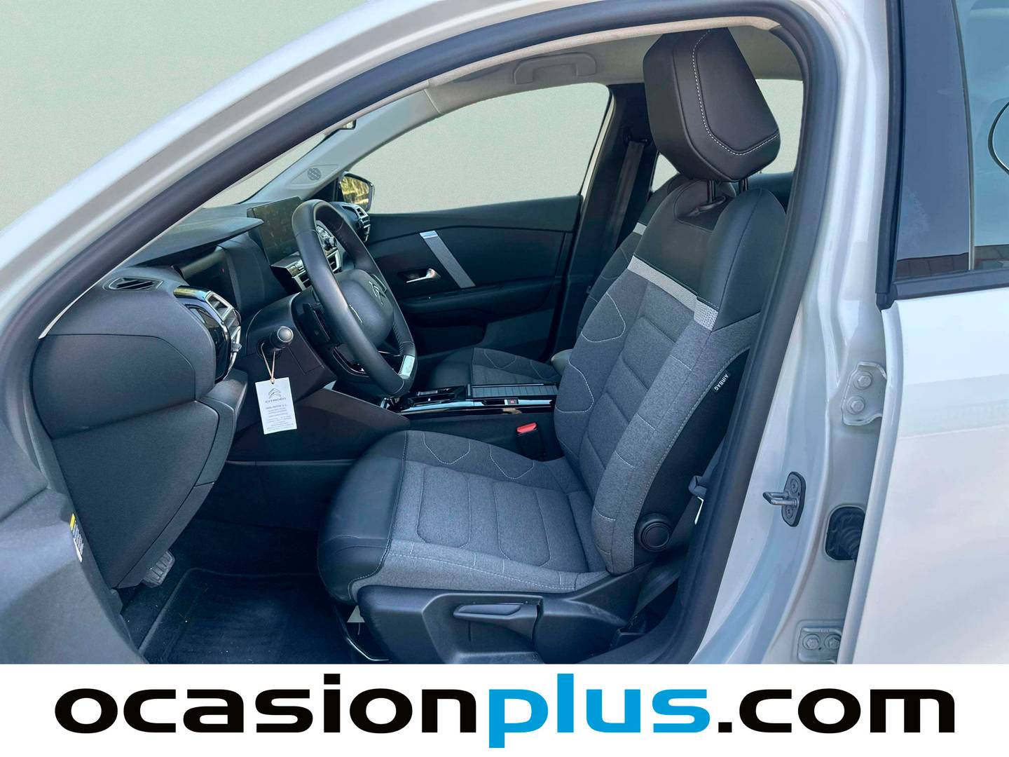 Foto asientos delanteros Citroën C4 X Citroën C4 X Hybrid 136 e-DCS6 Plus (136 CV)