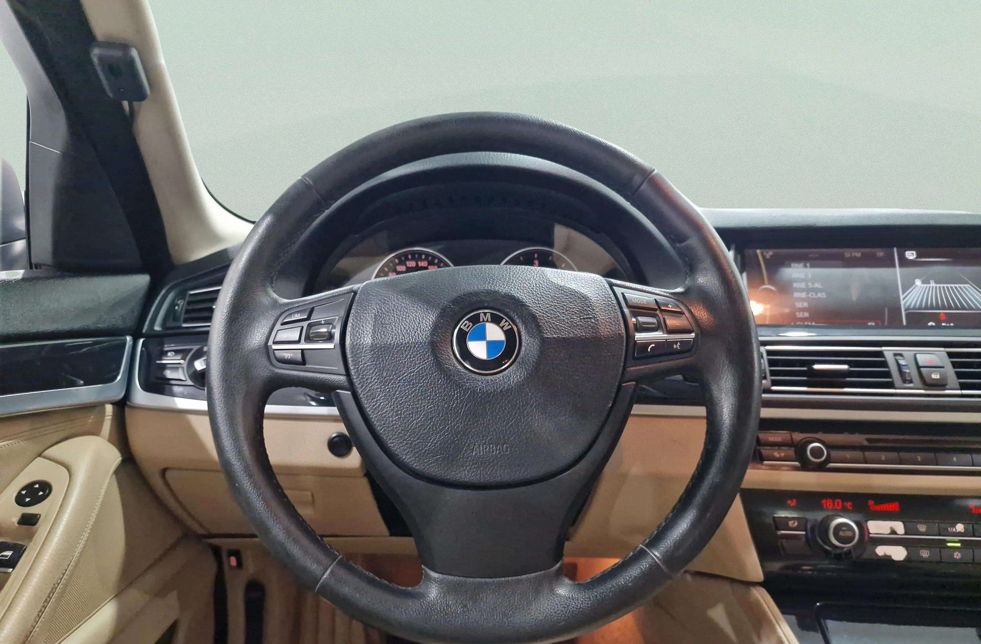 BMW Serie 5 530d - foto 22