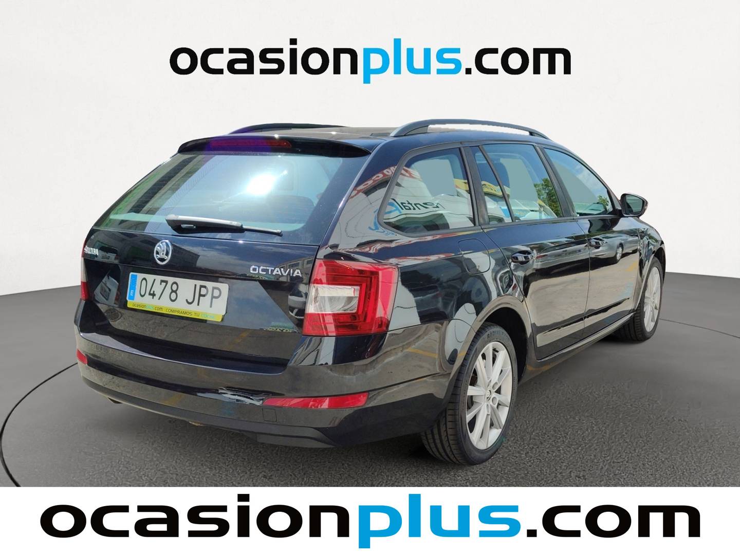Foto trasera Skoda Octavia Skoda Octavia Combi Combi 1.6 TDI CR Ambition (110 CV) derecha