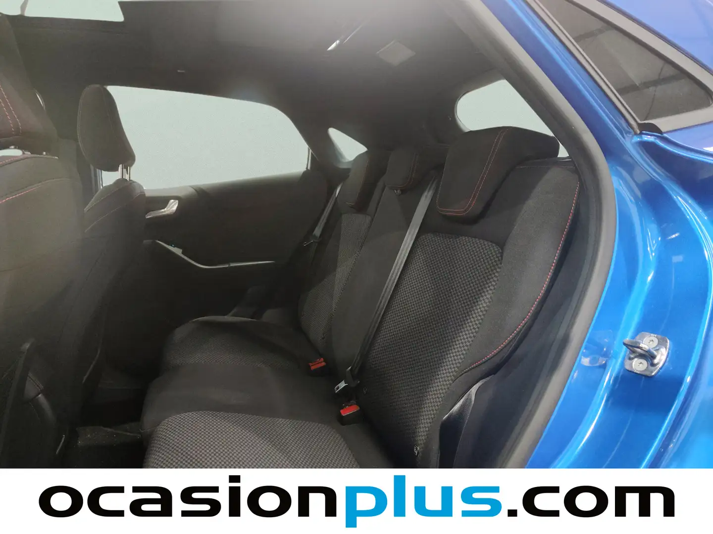 Foto Ford Puma Ford Puma 1.0 EcoBoost MHEV ST-Line Auto (125 CV)