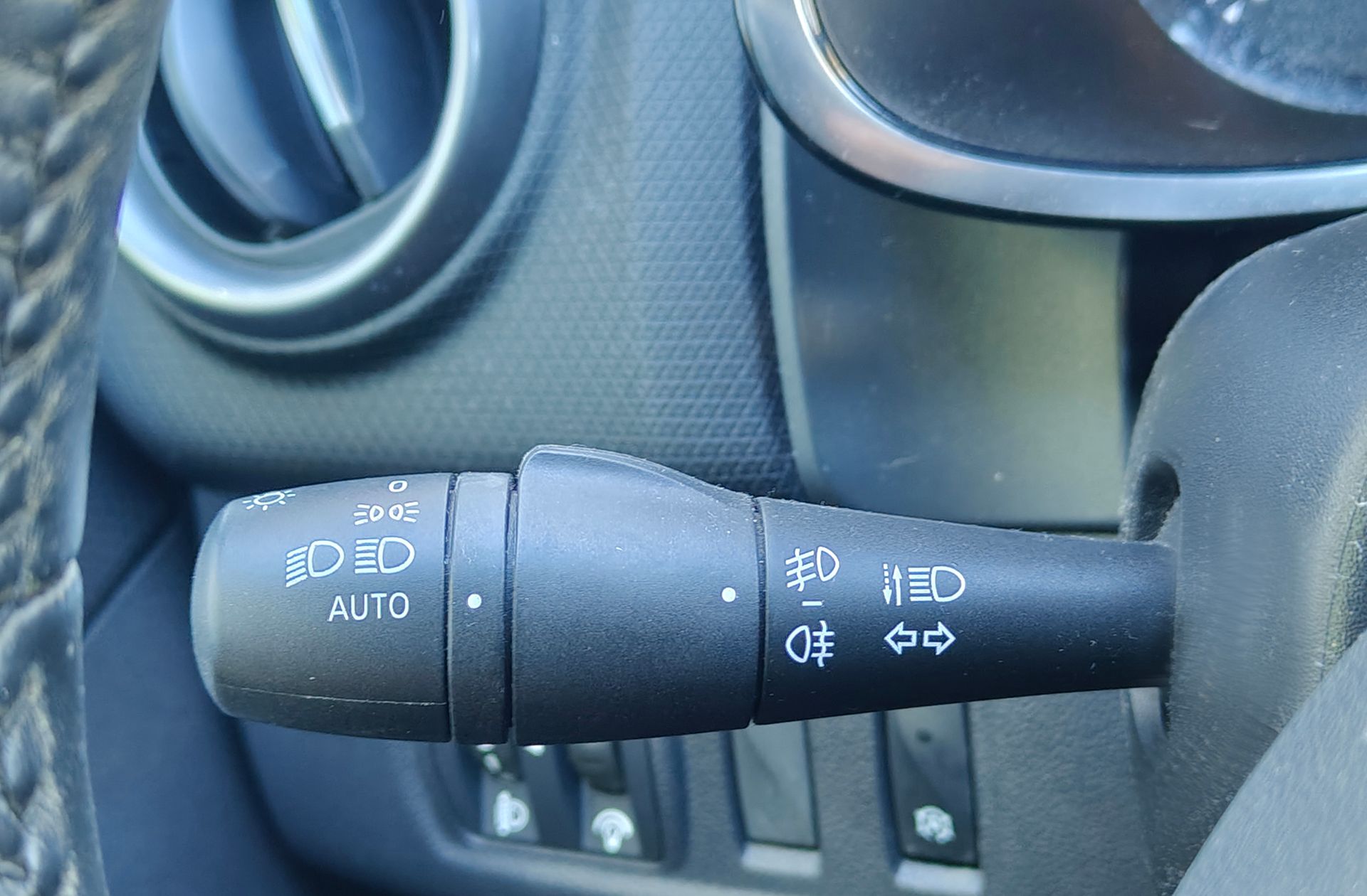 Renault Clio Limited Energy TCe - foto 23