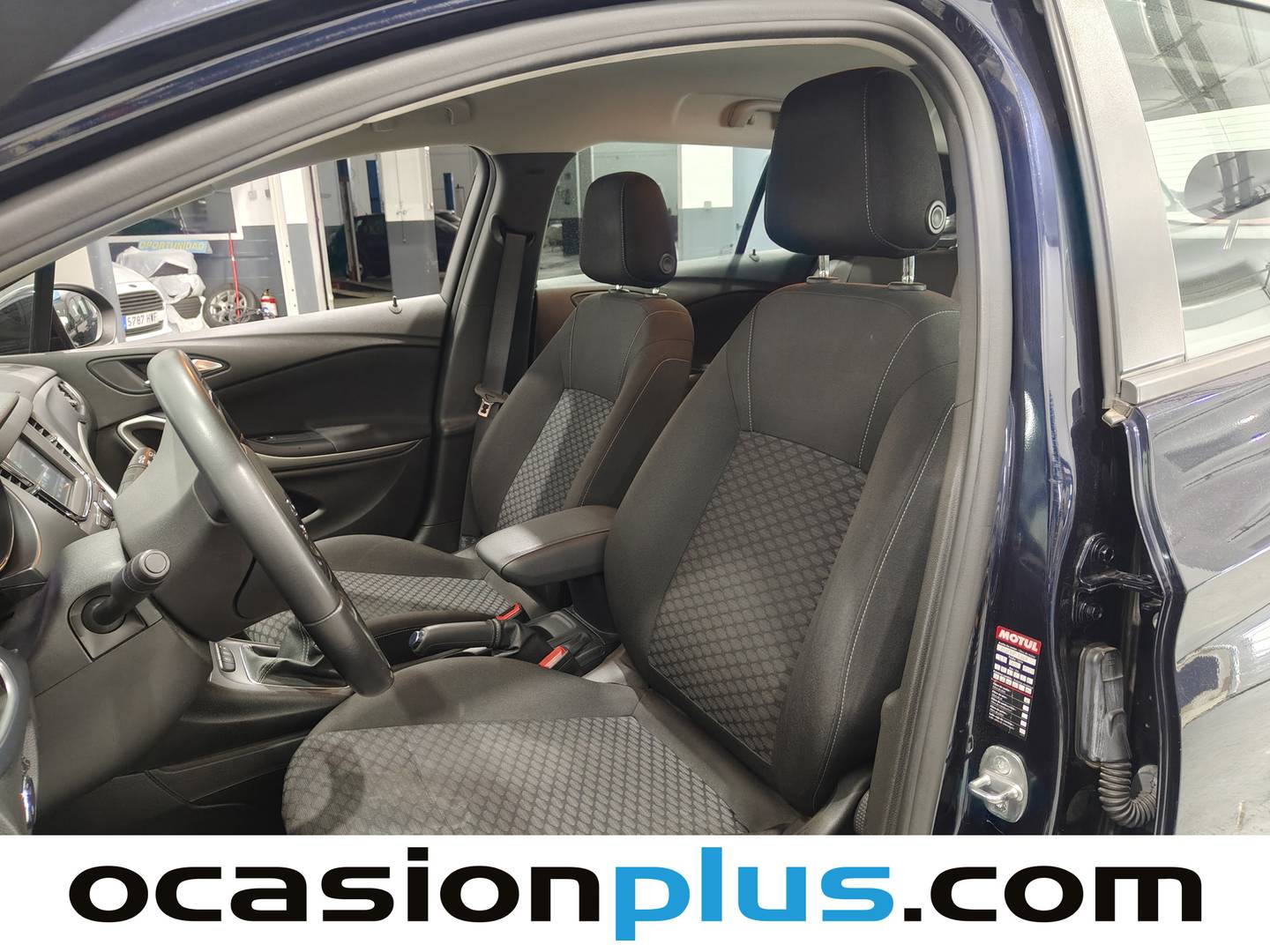 Foto asientos delanteros Opel Astra Opel Astra Sports Tourer 1.6 CDTI Selective Pro (110 CV)