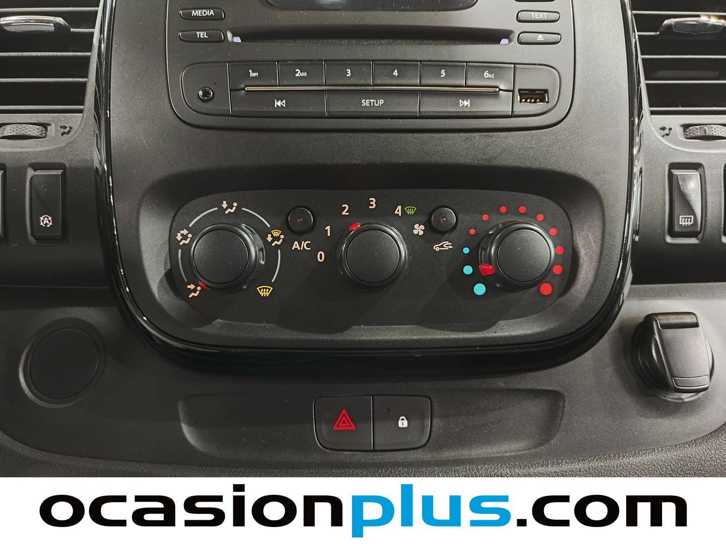 Extras del Opel Vivaro Opel Vivaro Combi 1.6 CDTI Biturbo 27 L1 S/S 9 Plazas (125 CV) 6 Plazas