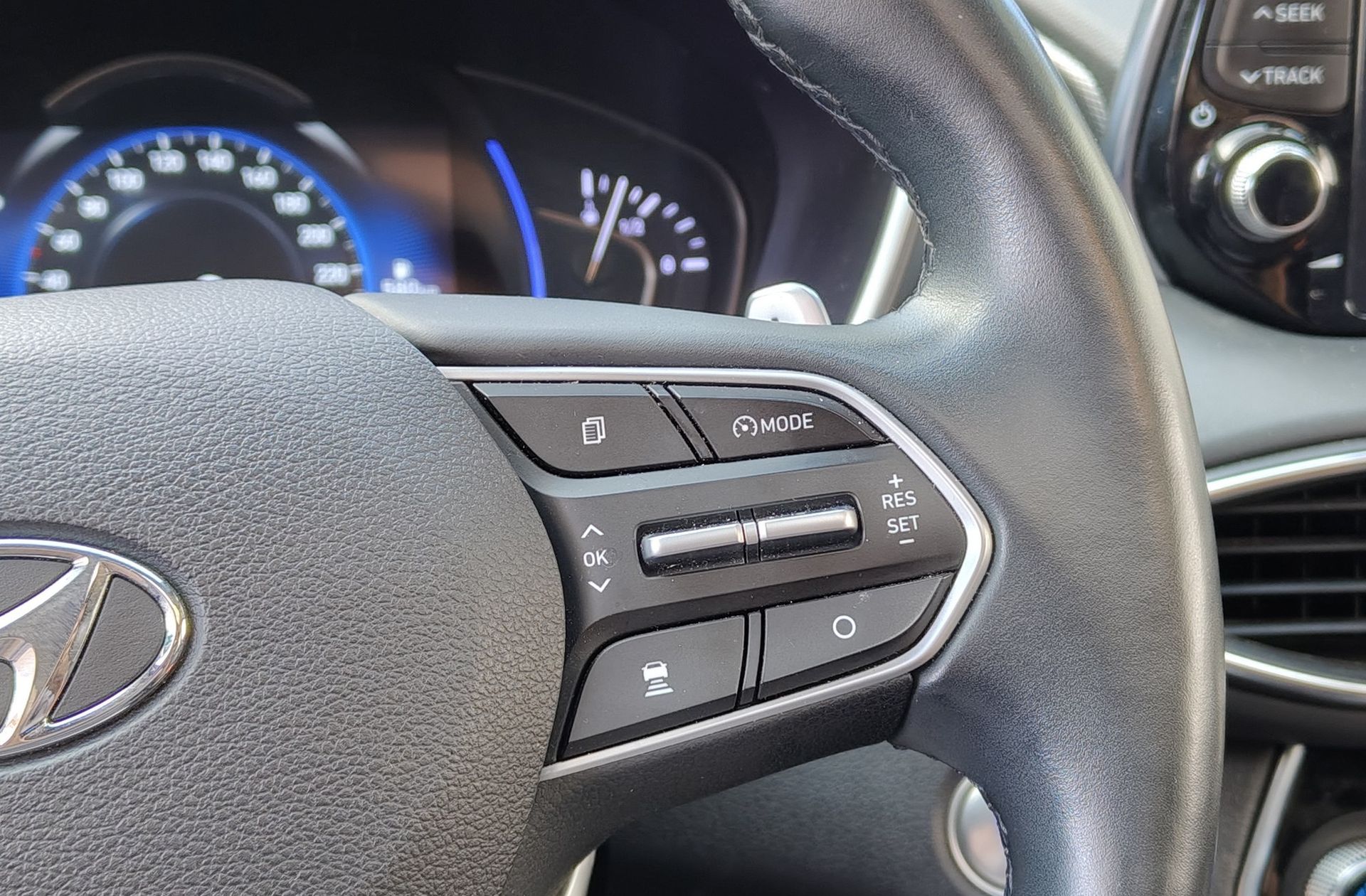 Hyundai Santa Fe 2.2 CRDi Tecno SR 4x2 7 plazas - foto 36