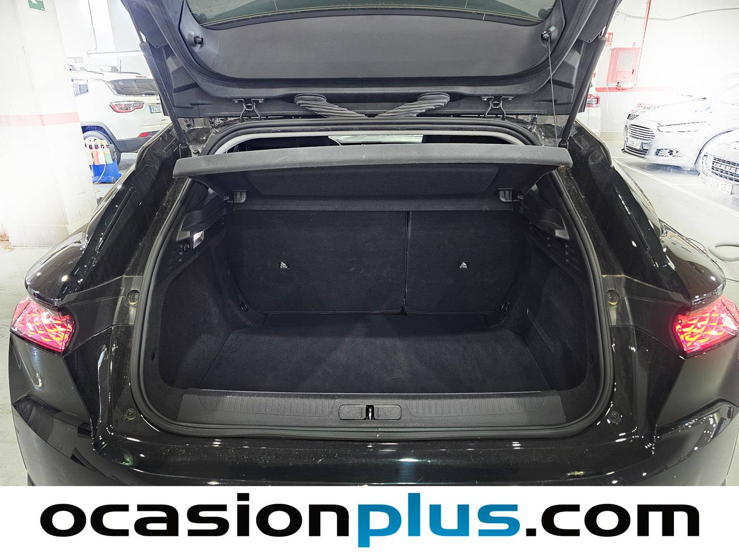 Foto DS DS 4 DS DS4 PureTech 130 Bastille Auto (130 CV)