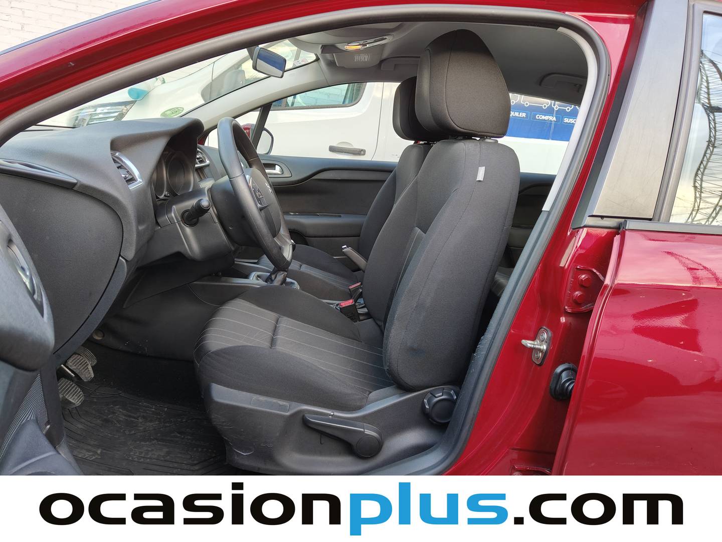 Foto Citroën C4 Citroen C4 1.4 VTi Business (95 CV)