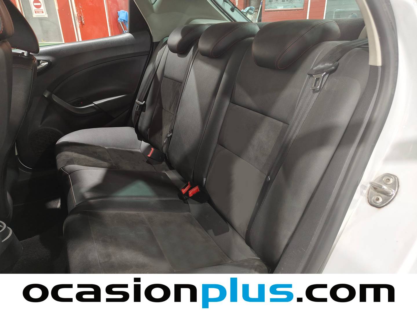 Foto asientos traseros Seat Ibiza Seat Ibiza 1.4 TDI CR S&S FR (90 CV)