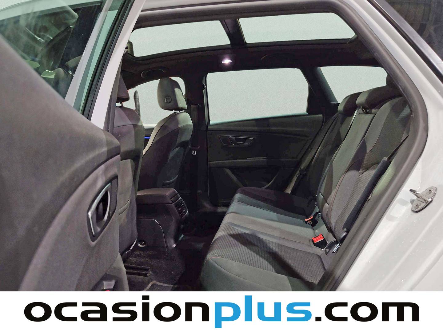 Foto Seat León SEAT León ST ST 2.0 TDI S&S FR Advanced DSG (184 CV)