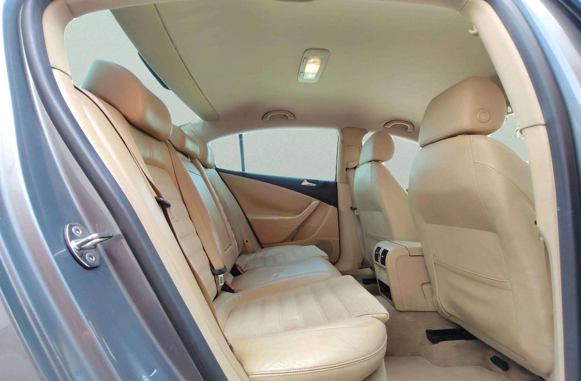 Volkswagen Passat Highline 2.0 TDI - foto 14