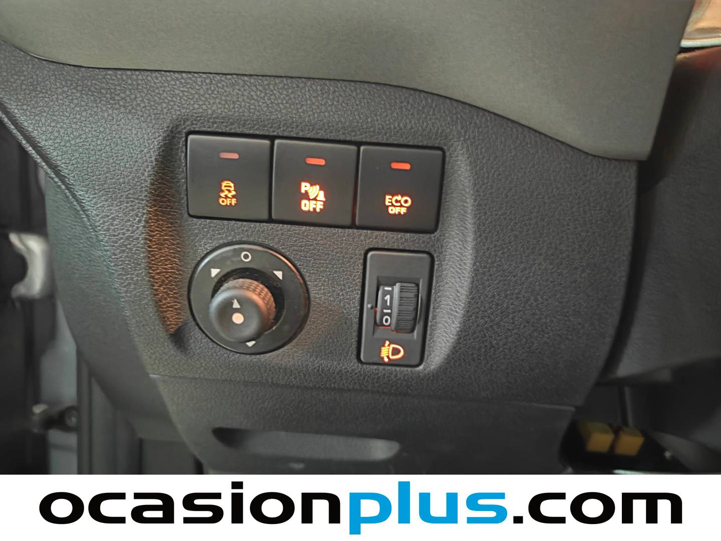 Equipamiento del Peugeot Partner Peugeot Partner Tepee Combi 1.2 PureTech Active  (110 CV)