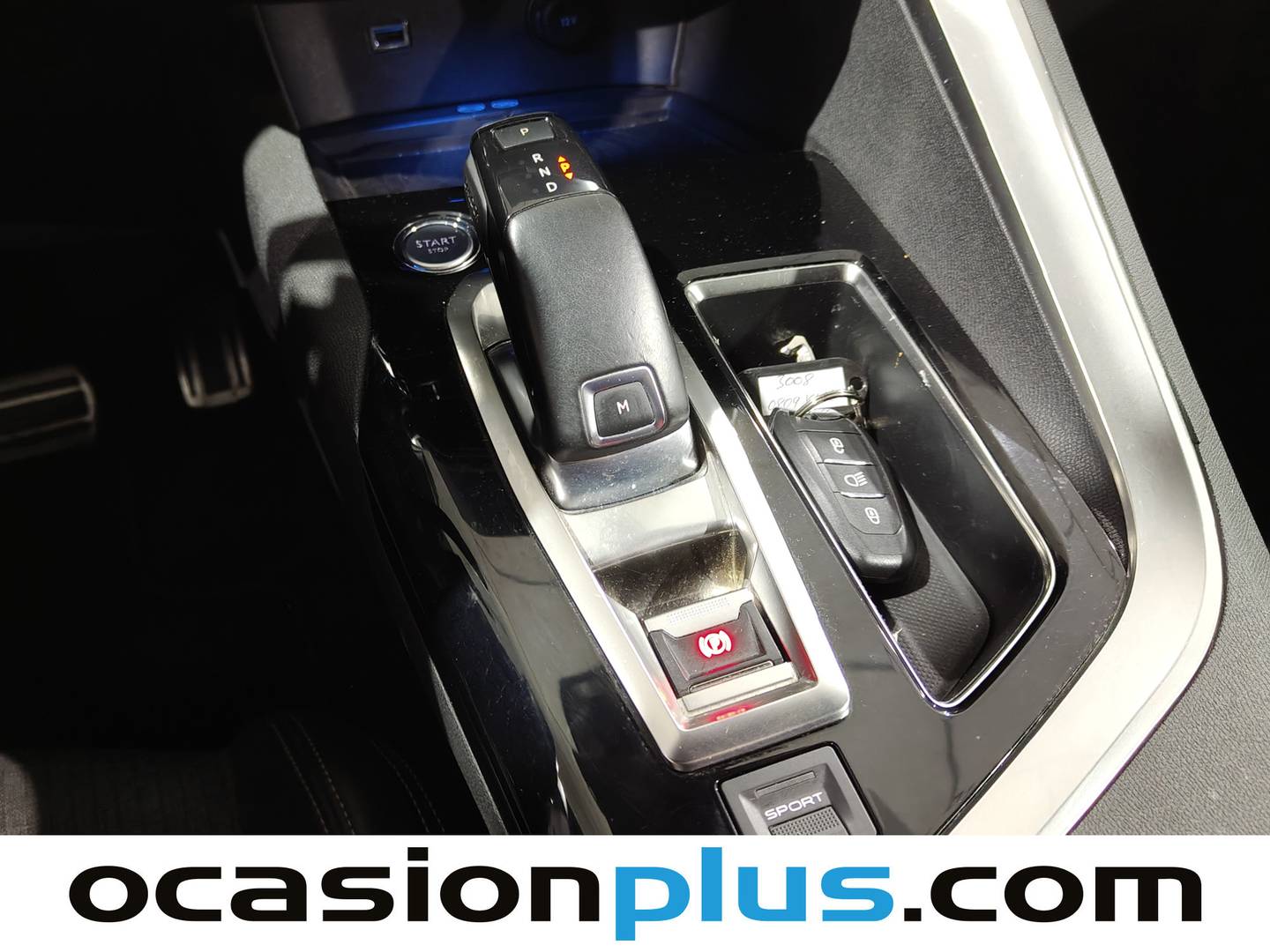 Foto Peugeot 3008 Peugeot 3008 BlueHDI 130 S&S GT Line EAT8  (130 CV)