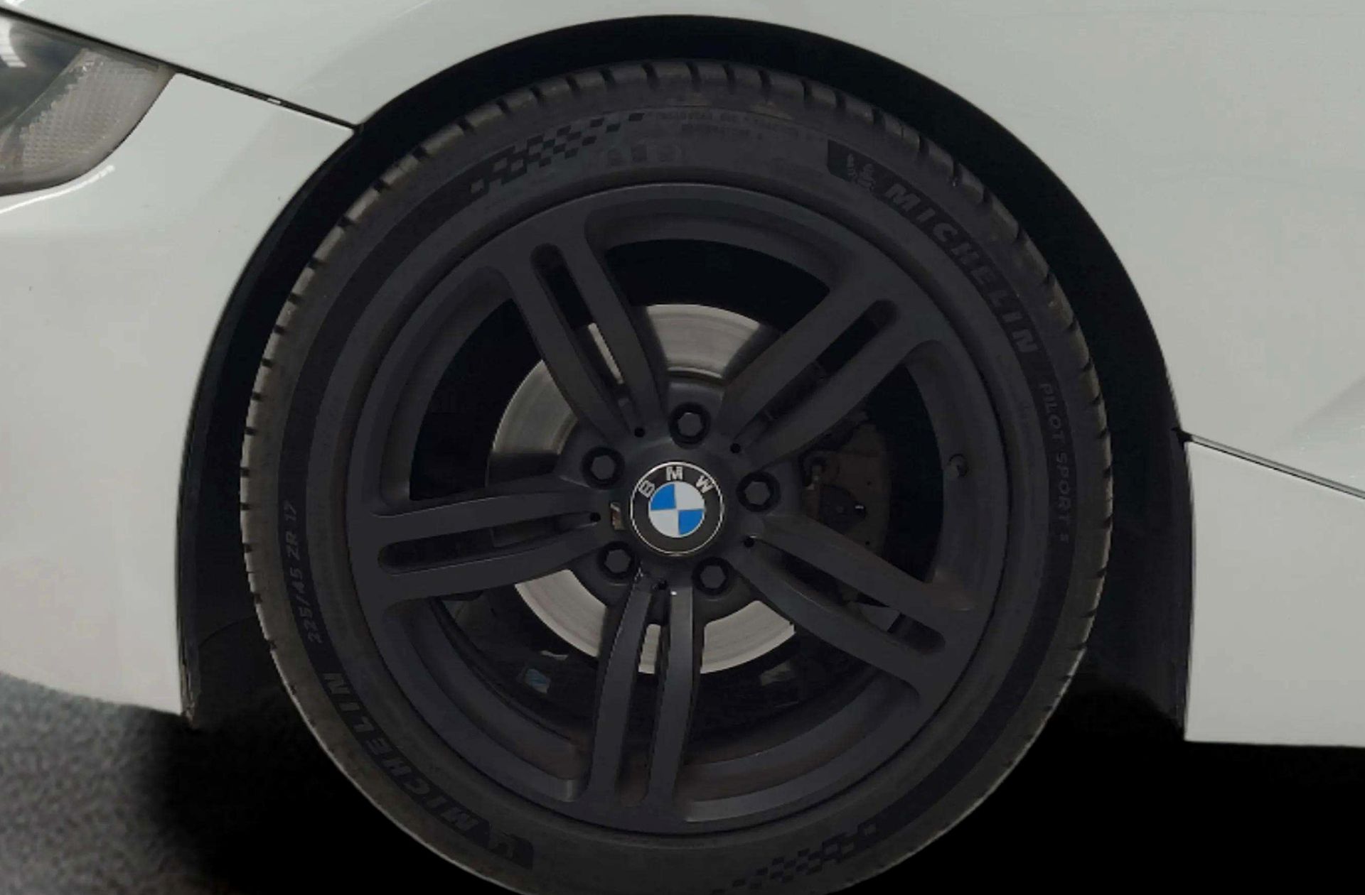 BMW Z4 2.5 i Cabrio - foto 27