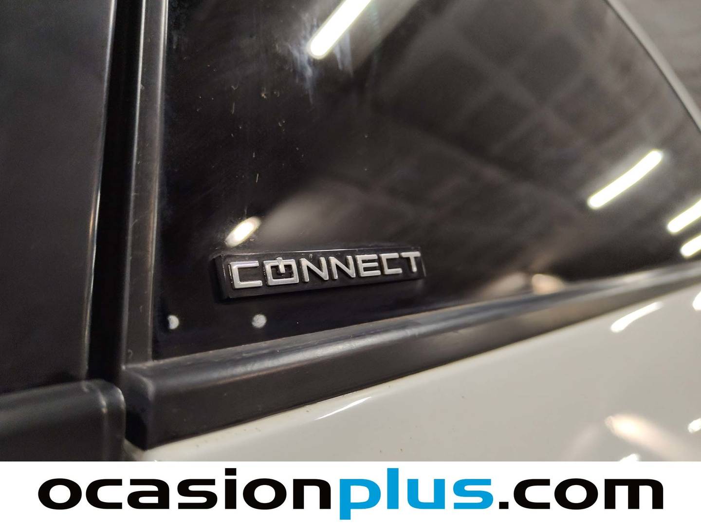 Seat León Seat León SC 1.6 TDI S&S Style Connect Blue (110 CV) de segunda mano