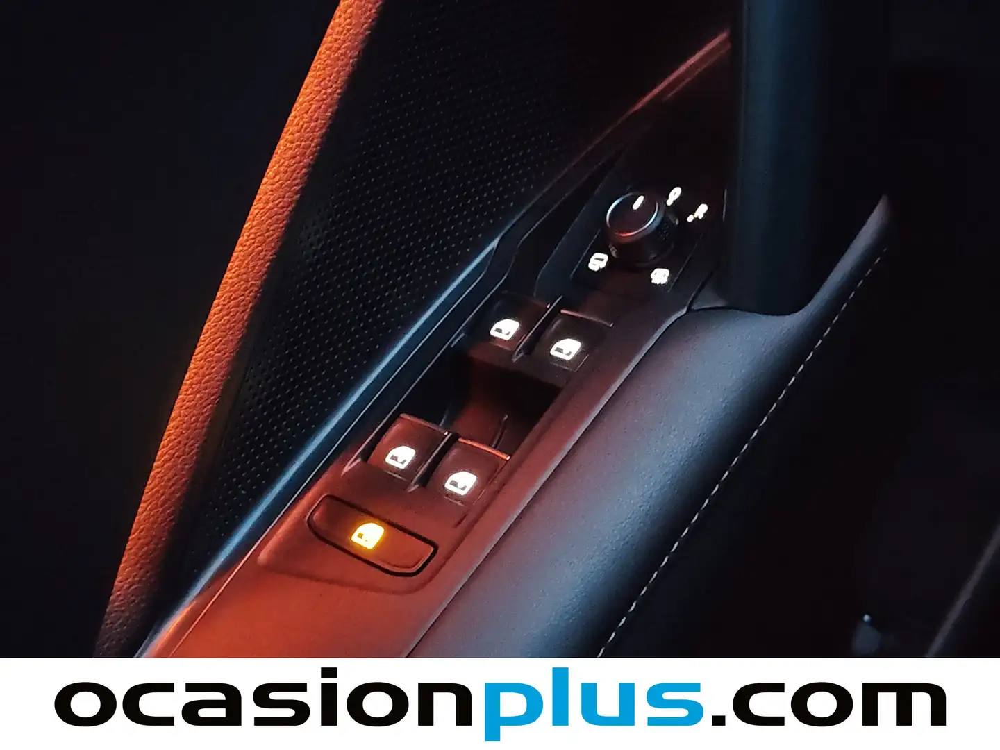 Foto Volkswagen Tiguan Volkswagen Tiguan R-Line 1.5 eTSI  (150 CV) DSG