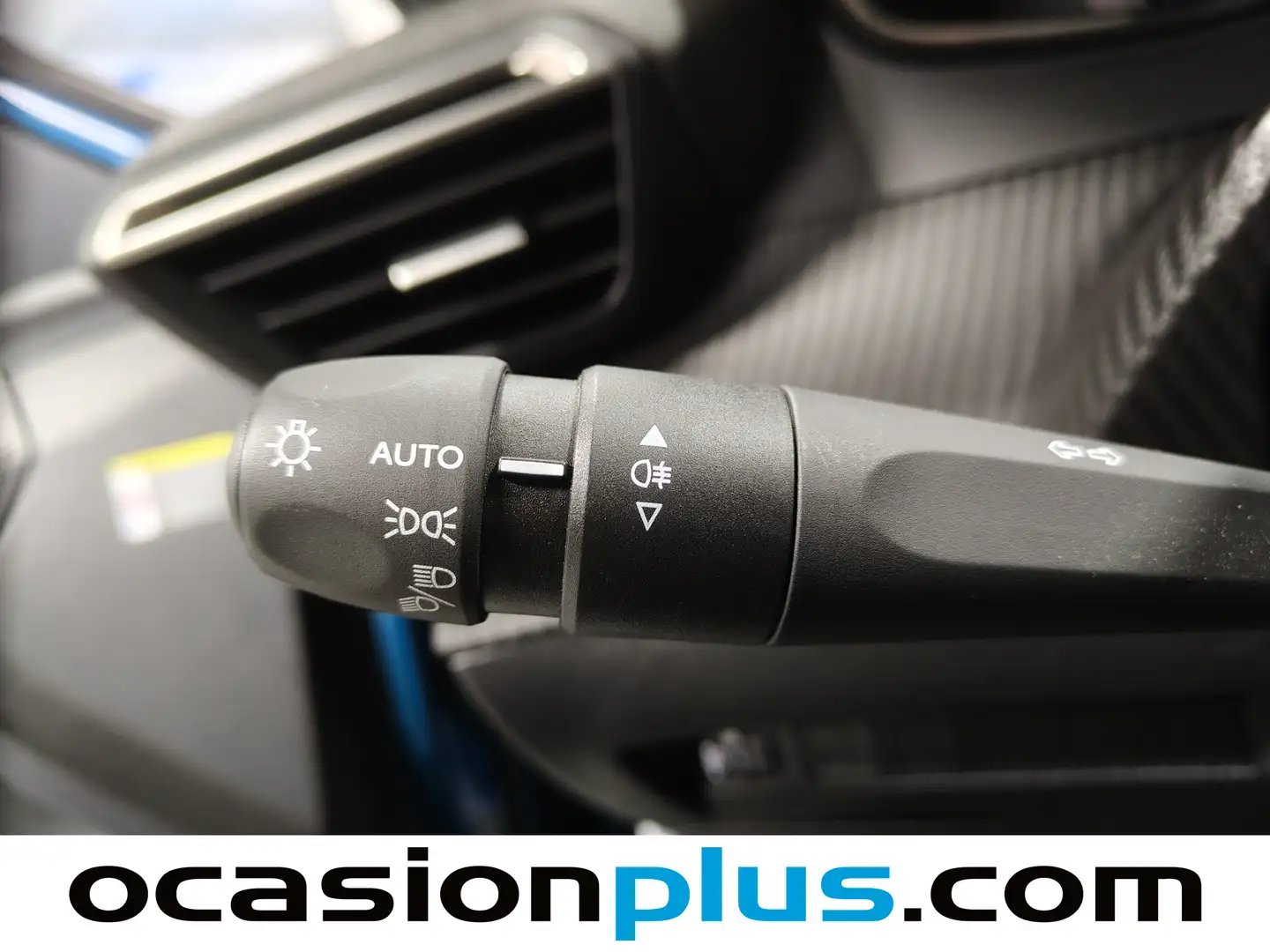 Foto Peugeot 2008 Peugeot 2008 PureTech 100 S&S Allure (100 CV)