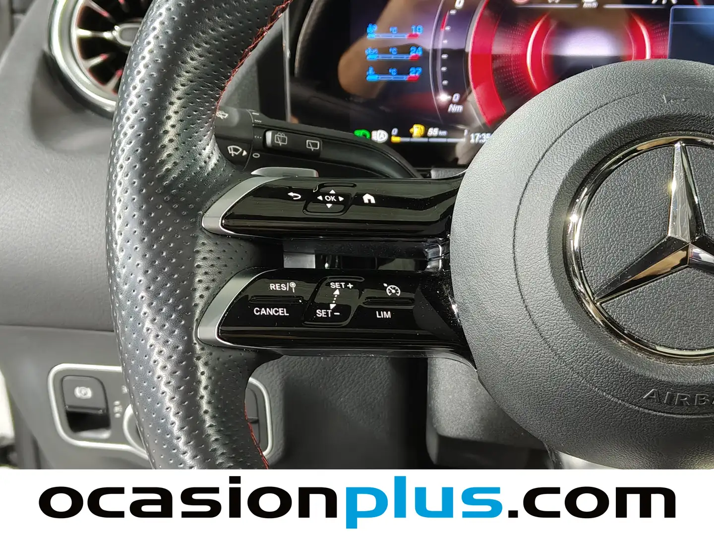 Foto Mercedes GLA Mercedes-Benz GLA 200 D (150 CV) Pack AMG