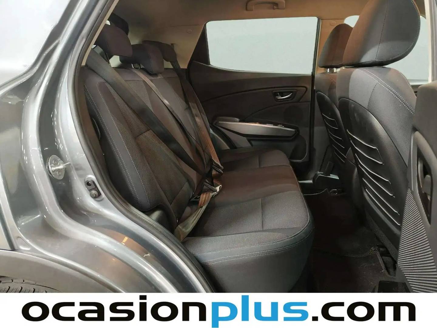 Foto SsangYong Tivoli Ssangyong Tivoli G12T Urban Plus (128 CV)