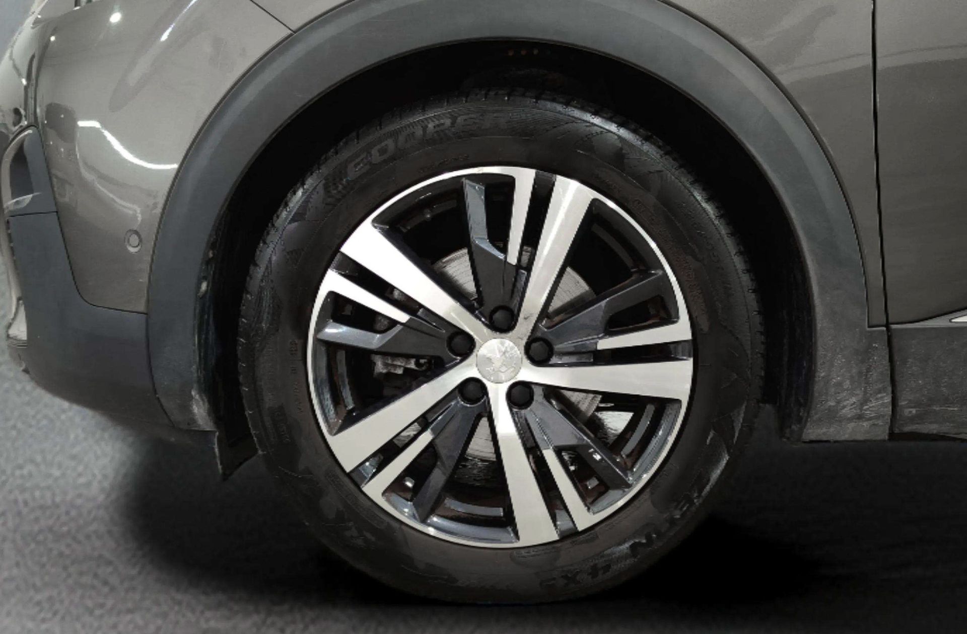 Peugeot 3008 THP 165 GT Line - foto 37