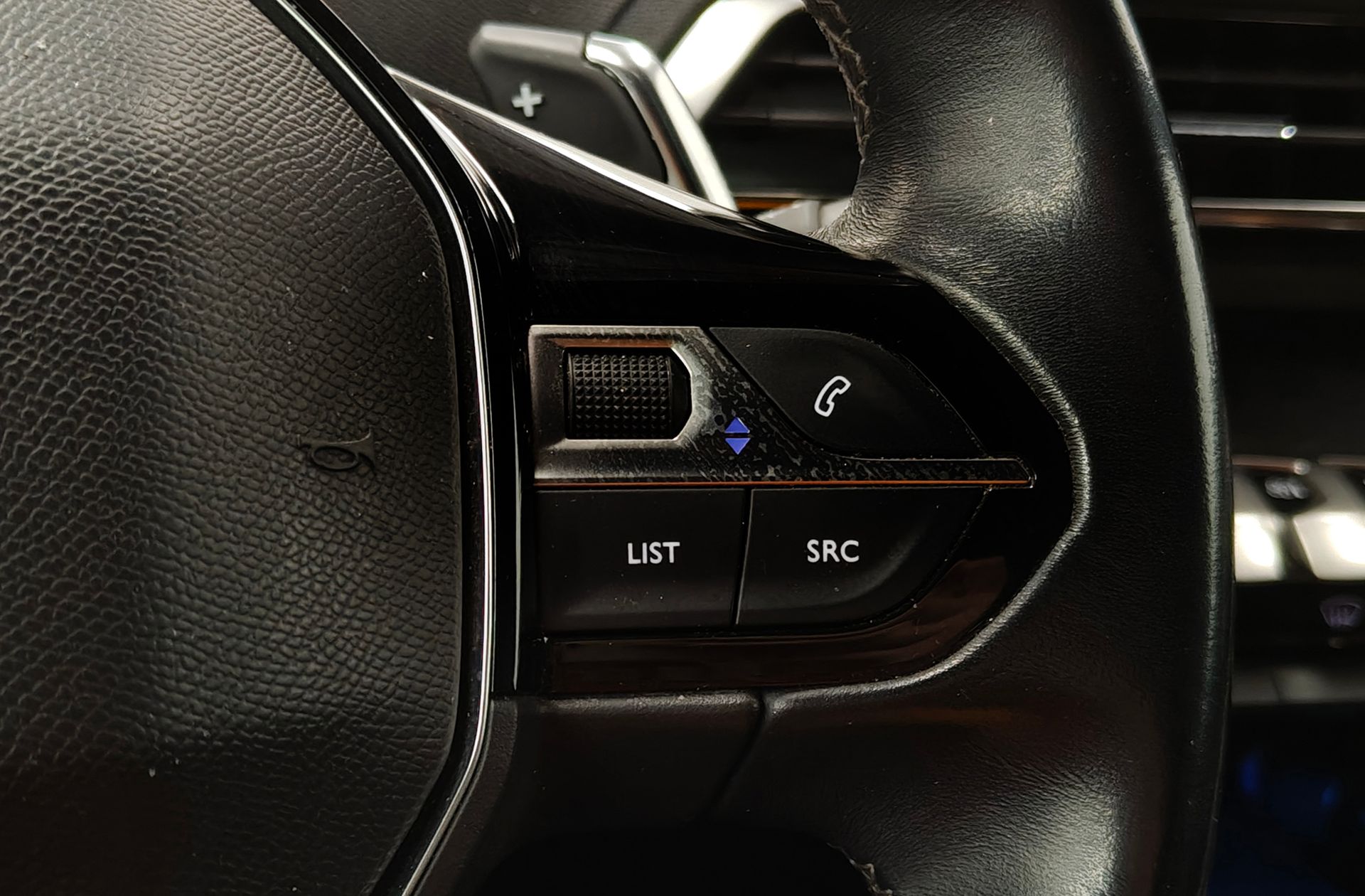 Peugeot 5008 BlueHDi 130 Allure Pack EAT8 7 plazas - foto 33