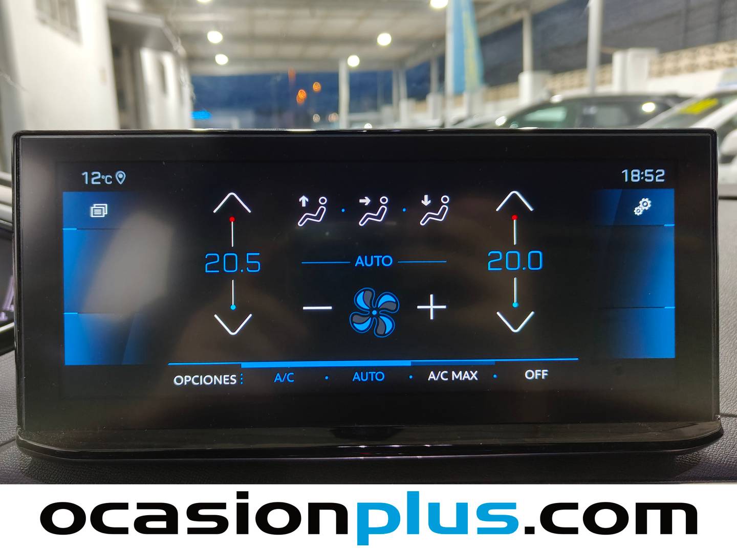 Foto Peugeot 3008 Peugeot 3008 PureTech 130 S&S GT EAT8 (130 CV)